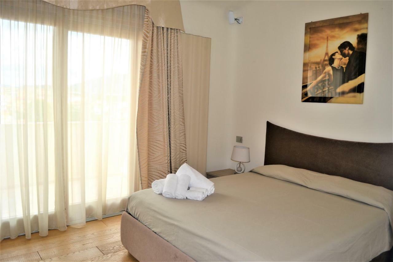 Top Penthouse Olbia Extérieur photo